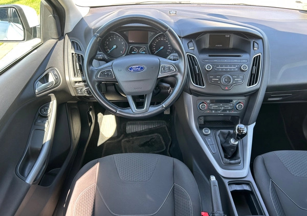 Ford Focus cena 32900 przebieg: 94000, rok produkcji 2015 z Oleśnica małe 79